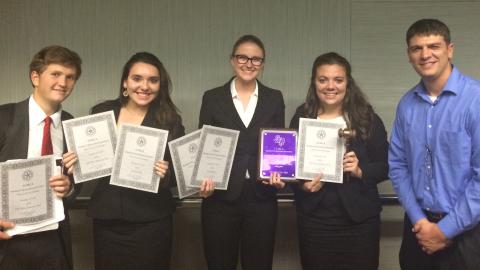 Moot Court Wins Acclaim at Scrimmage Tournament