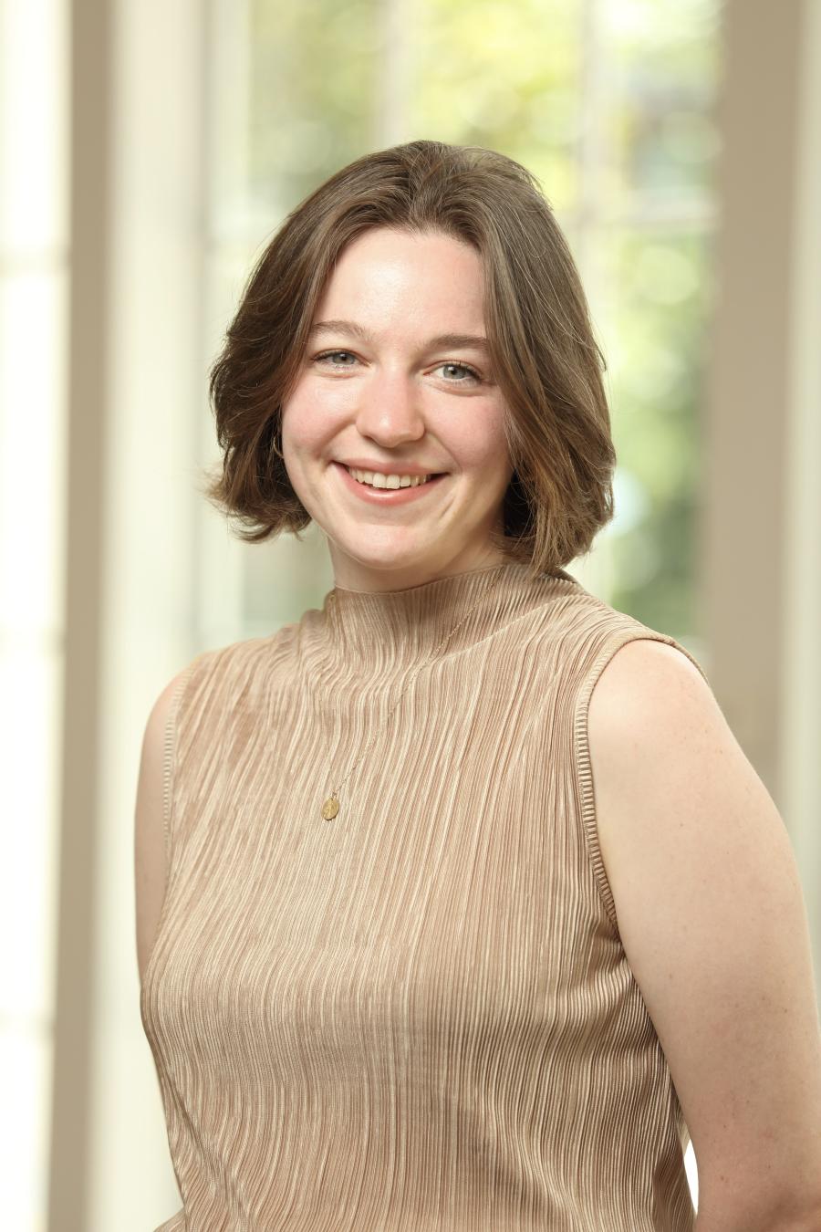 Emma MacFarlane's headshot